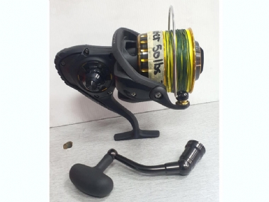 DAIWA BG 8000 DEMO REEL SPOOLED 50LB BRAID