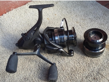OKUMA PULZAR BAITRUNNER PZB-5000 DEMO REEL WITH SPARE SPOOL