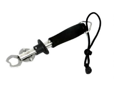 PREDATOR FISH LIP GRIPPER WITH BUILT IN 30LB / 15KG SCALE