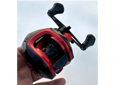 GANIS BAITCAST BLACK/RED 