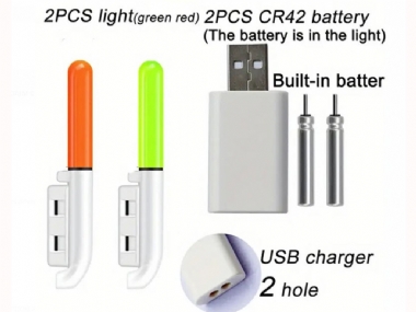 GANIS BITEFLOAT PORTABLE CHARGER WITH LIGHT AND BATTERIES 